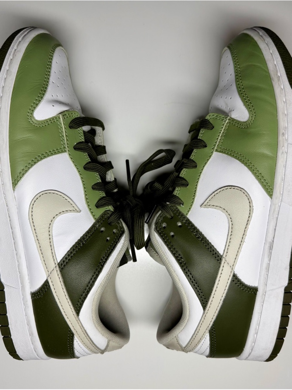 Nike Dunk Low • Green/White/Black • Men’s 9.5‎ • FN6882‑100